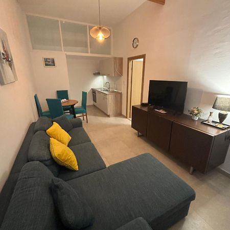 Apartment Kairos Трогир Экстерьер фото